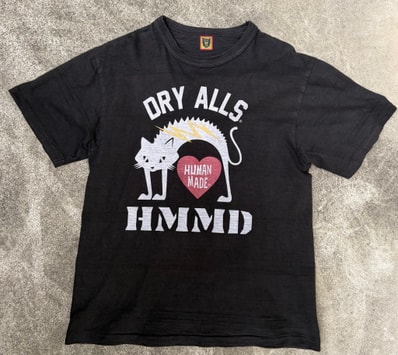 human made 猫 ハートロゴ tシャツ