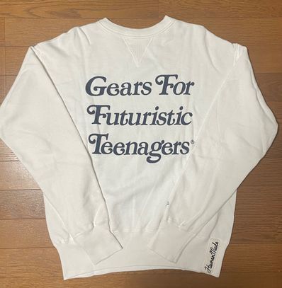 ヒューマンメイド ガールズドントクライ スウェット