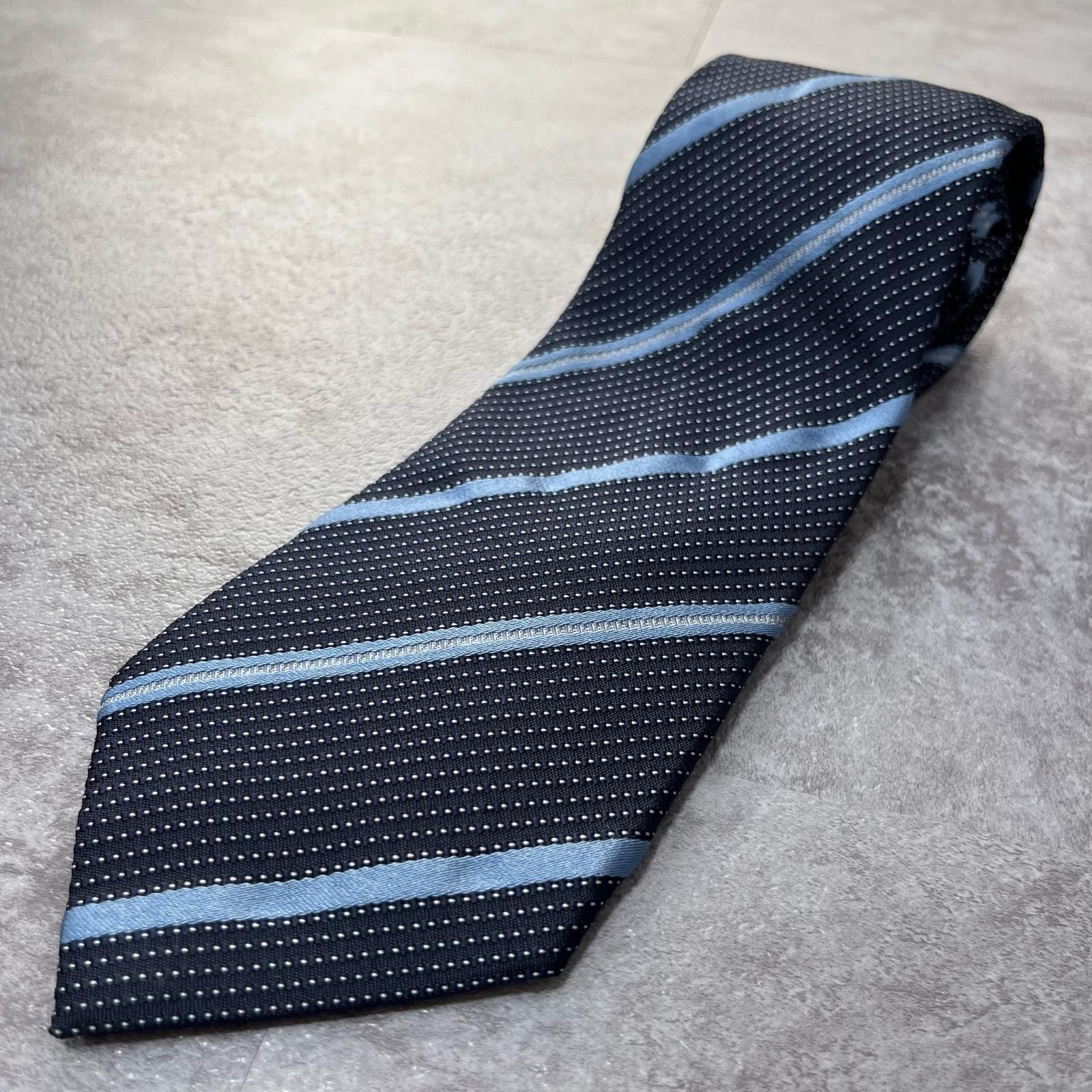 フェンディ ネクタイ メンズ