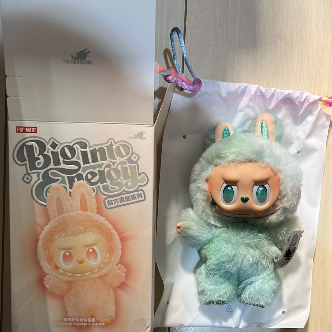POP MART THE MONSTERS (LABUBU) Big into Energy Series Plush Pendant SERENITY