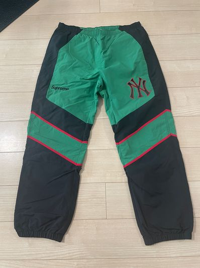 Supreme New York YankeesTM Track Pant "Green"