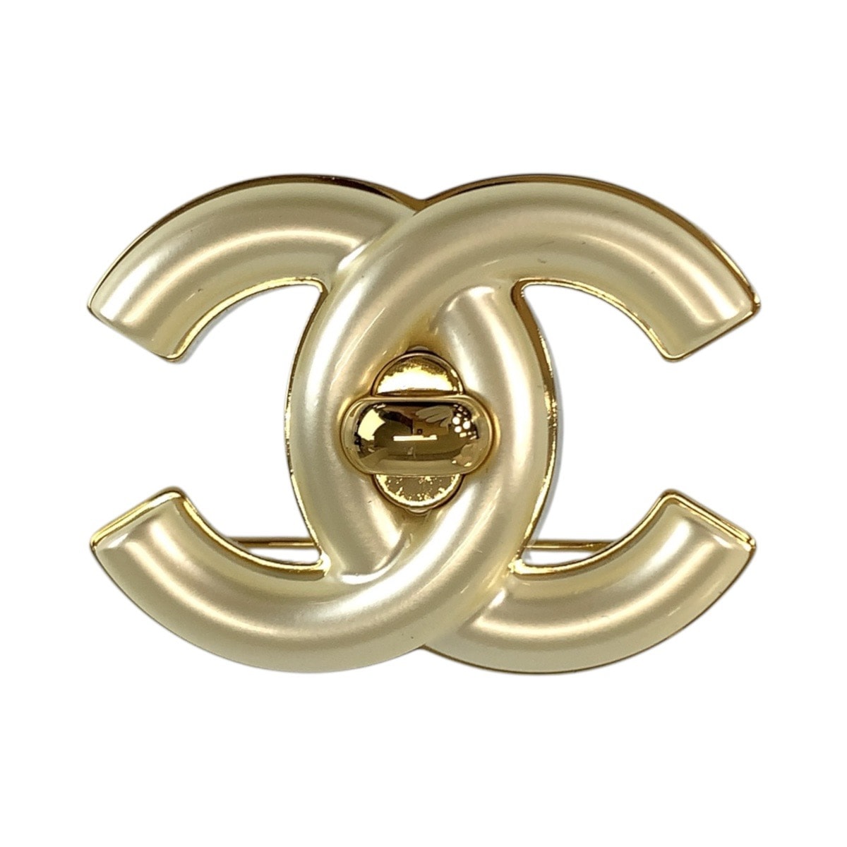 新品未使用 CHANEL シャネル ココマーク ターンロック パール クリーム ゴールド メッキ ブローチ B24 A刻印 602381 【中古】