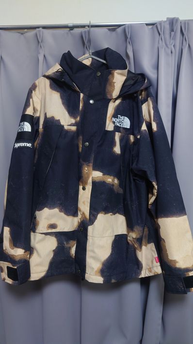 Supreme x The North Face Bleached Denim Print Mountain Jacket "Black"