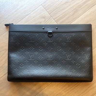 Louis Vuitton Pochette discovery Monogram Shadow