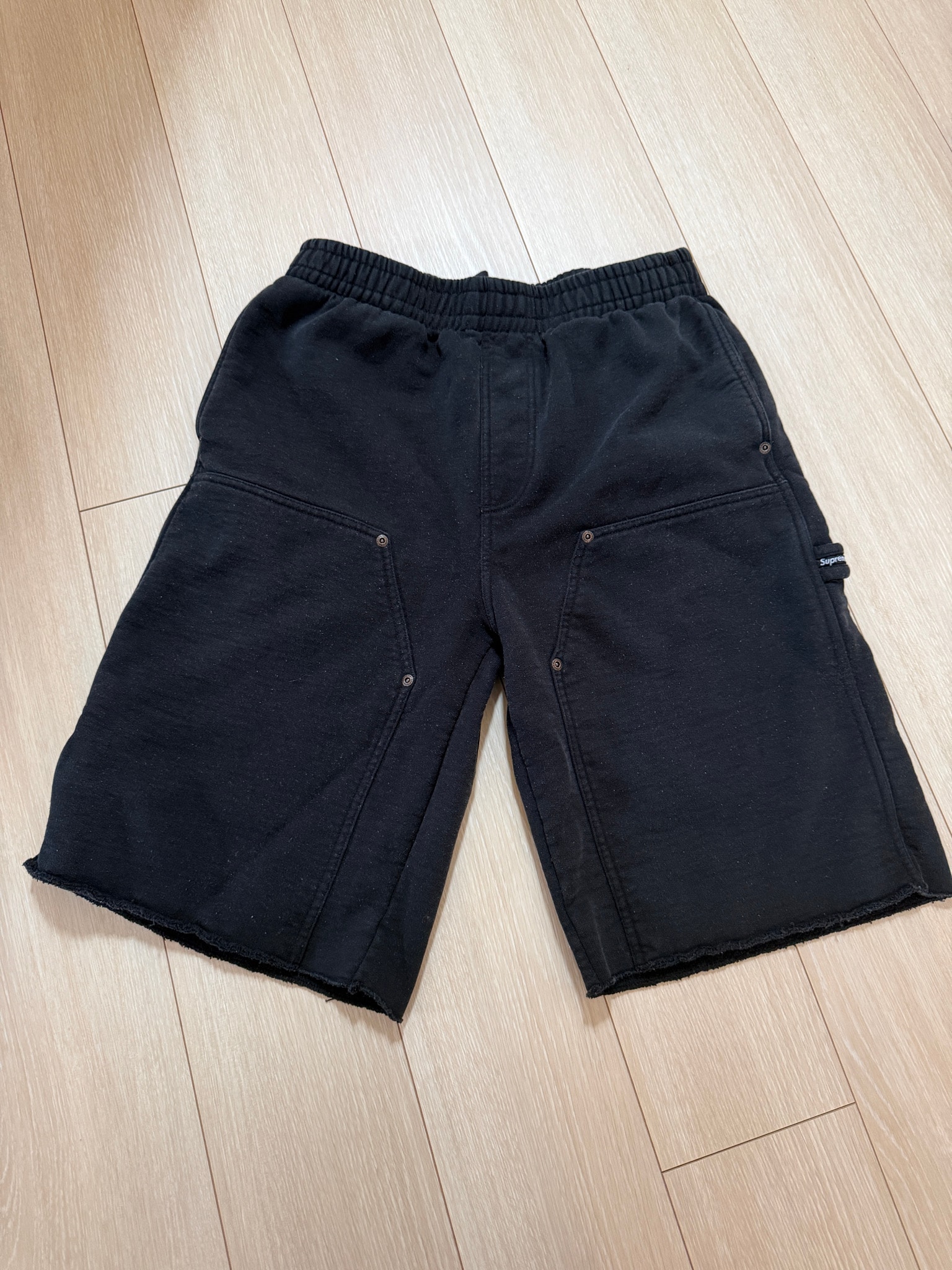 Supreme Double Knee Painter Sweatshort "Black"