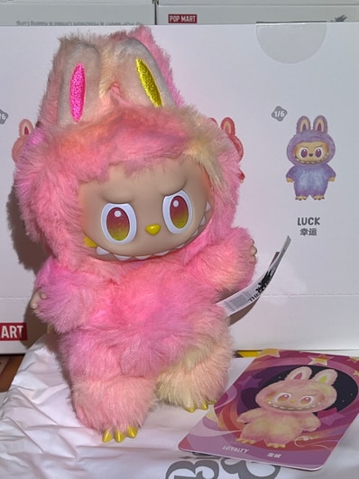 POP MART THE MONSTERS (LABUBU) Big into Energy Series Plush Pendant LOYALTY