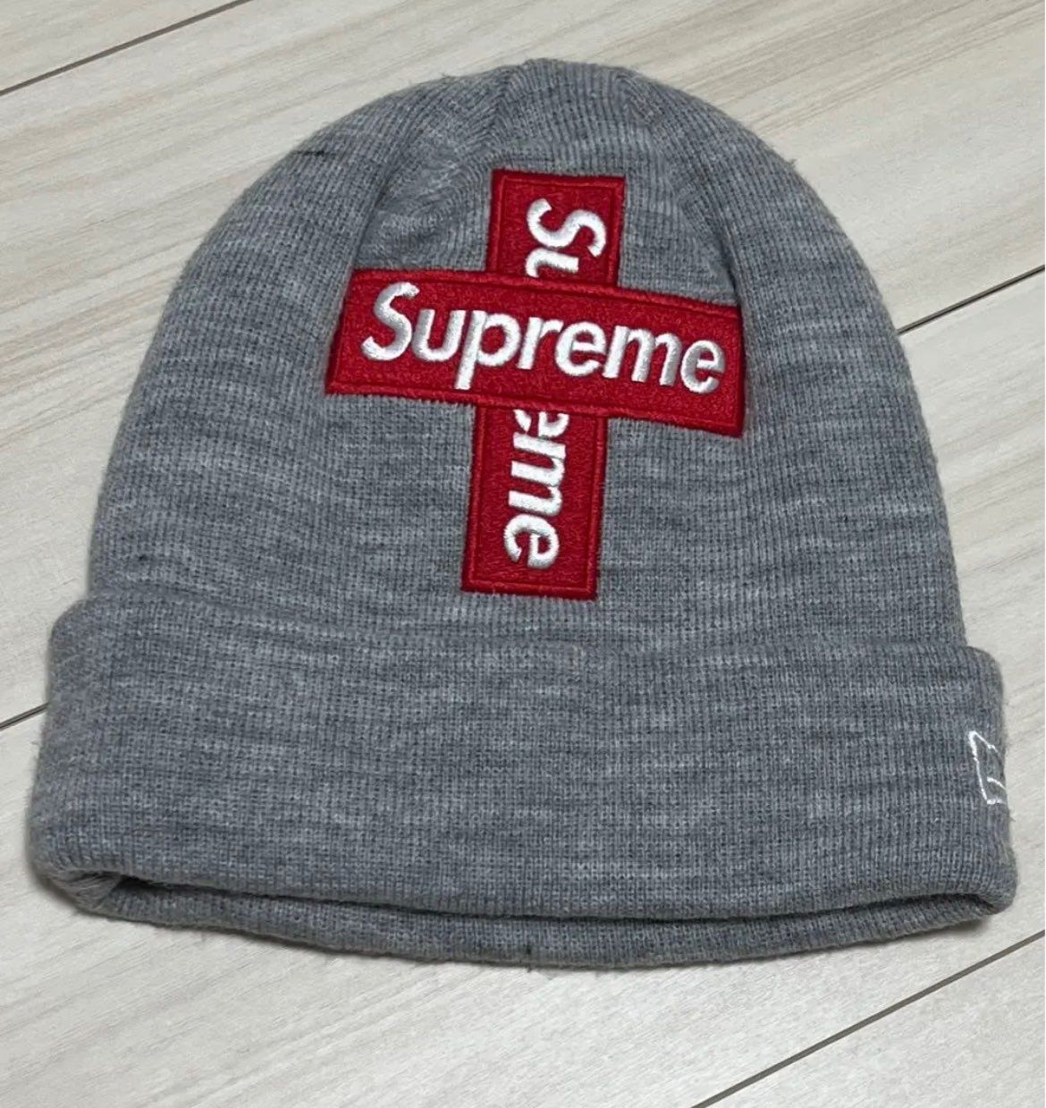 Supreme New Era® Cross Box Logo Beanie "Grey"