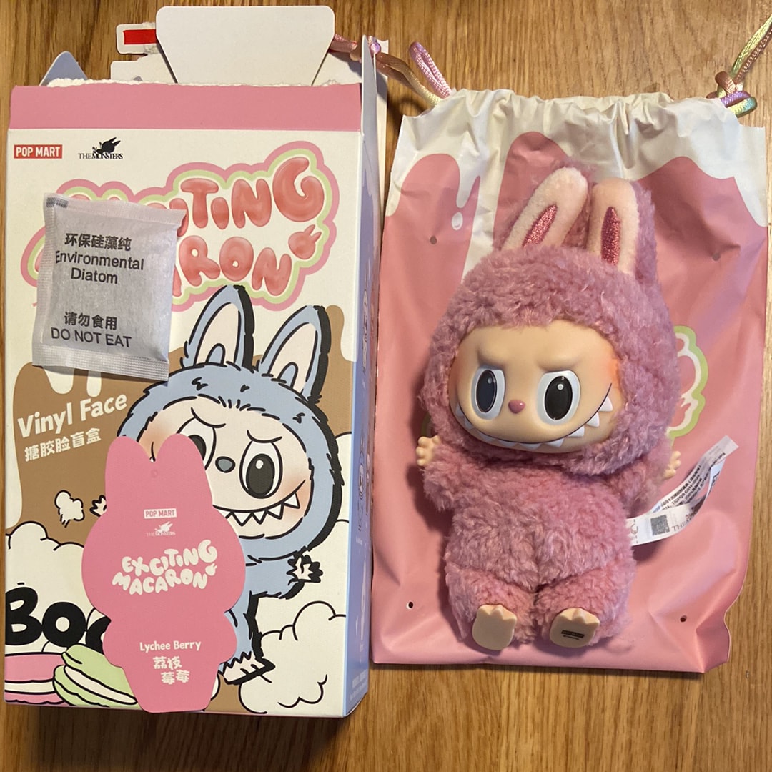 POP MART THE MONSTERS (LABUBU) Exciting Macaron Plush Series LYCHEE BERRY
