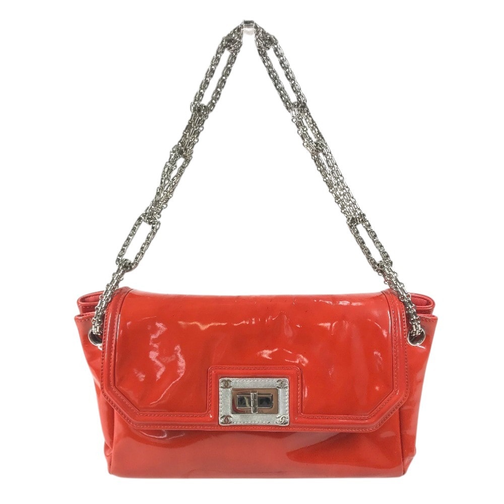 シャネル CHANEL 2.55金具 ロゴ CC ココマーク ロゴ カバン 肩掛け Wチェーンバッグ フラップ ショルダーバッグ パテントレザー レッド系オレンジ系
