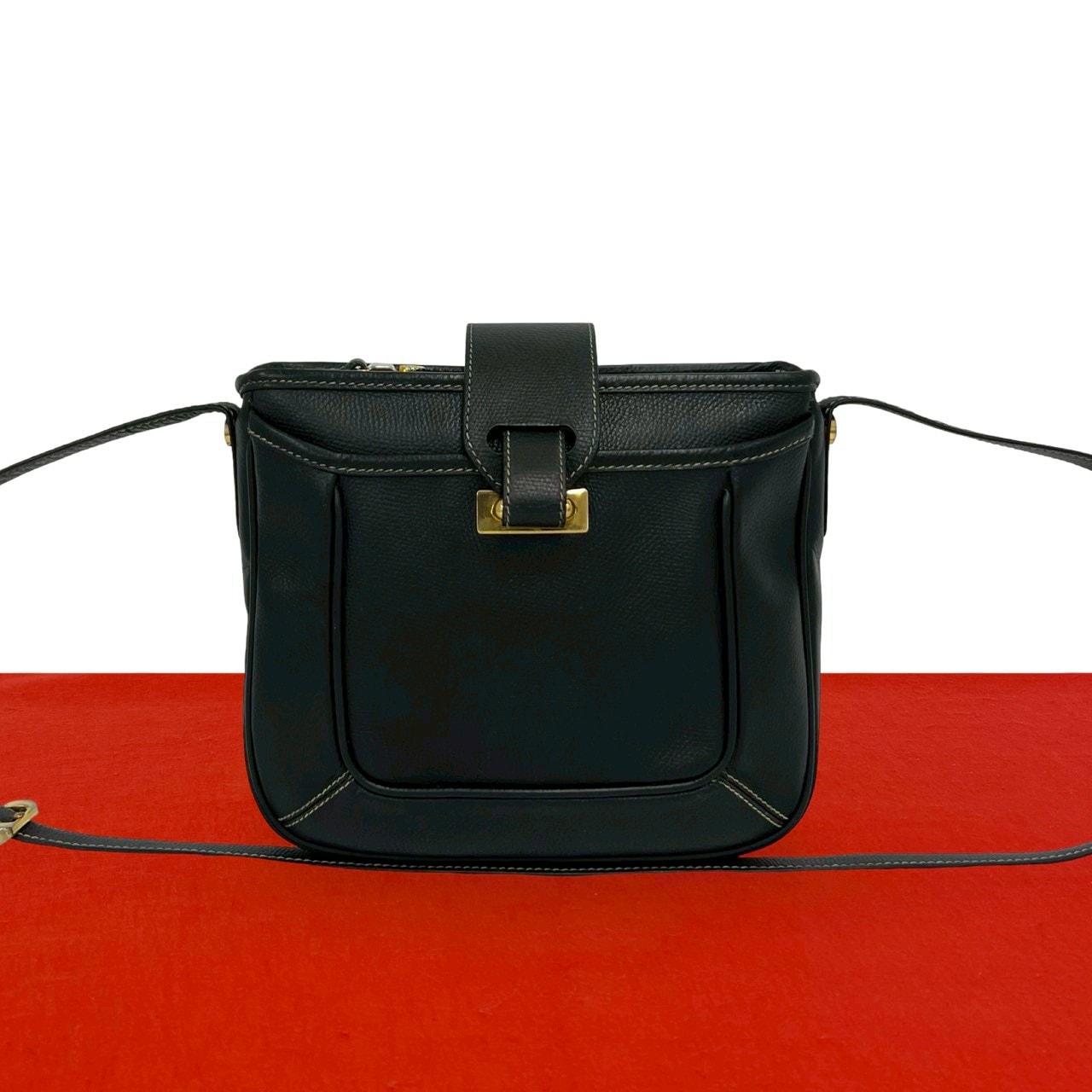 B (目立った傷や汚れなし)】LOEWE ロエベ アナグラム ロゴ 型押し