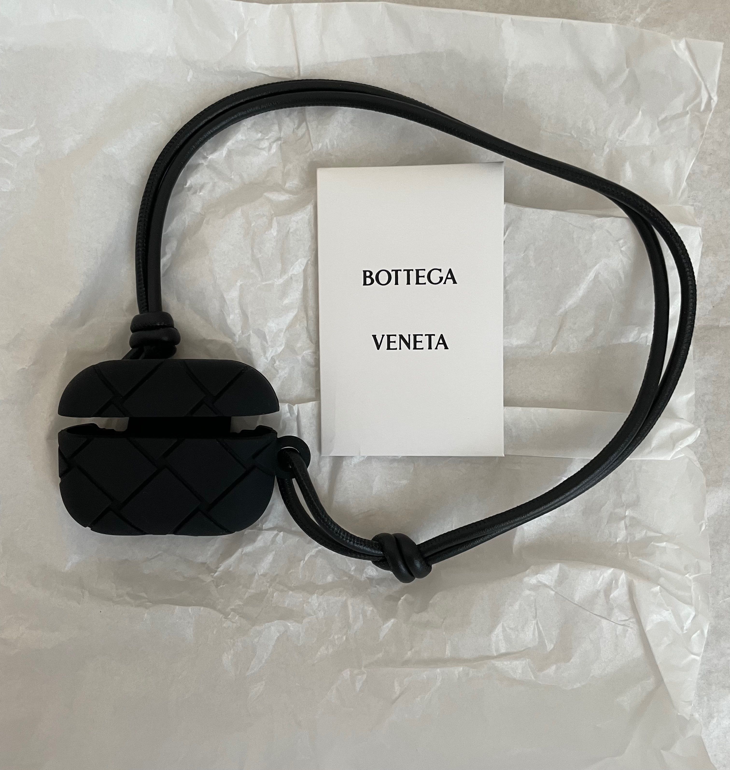 Bottega Veneta AirPods Pro Case "Camping"