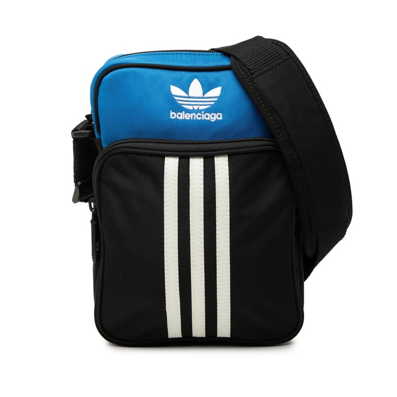 バレンシアガ × アディダス adidas 斜め掛け ショルダーバッグ クロスボディ 725437 ブラック ブルー ナイロン メンズ BALENCIAGA 【中古】