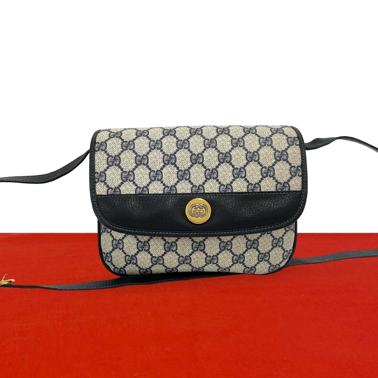 GUCCI グッチ GG ロゴ 金具 レザー PVC ショルダーバッグ ネイビー
 b16-5