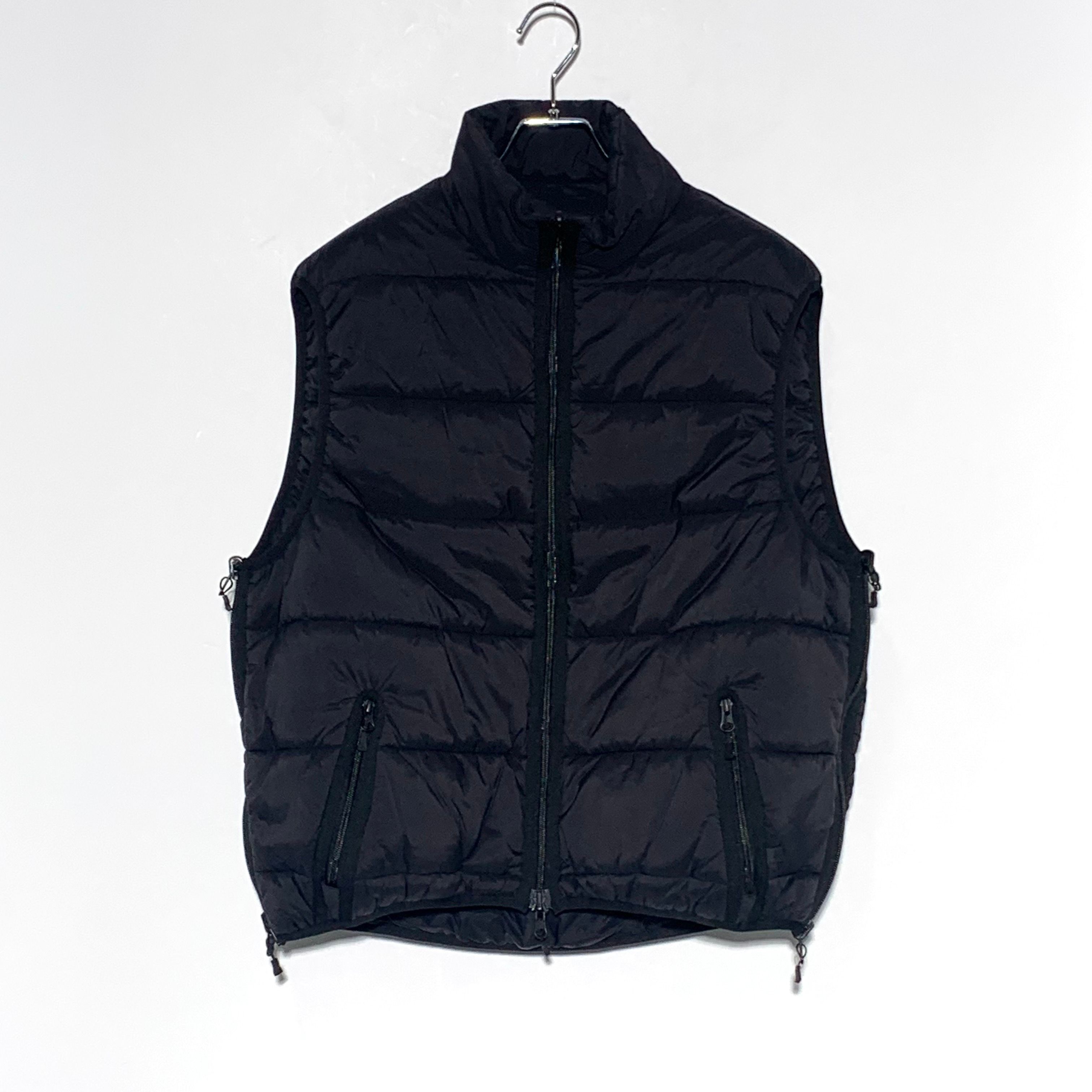 DAIWA PIER39 Tech Reversible Climbers Puff Vest "Black"