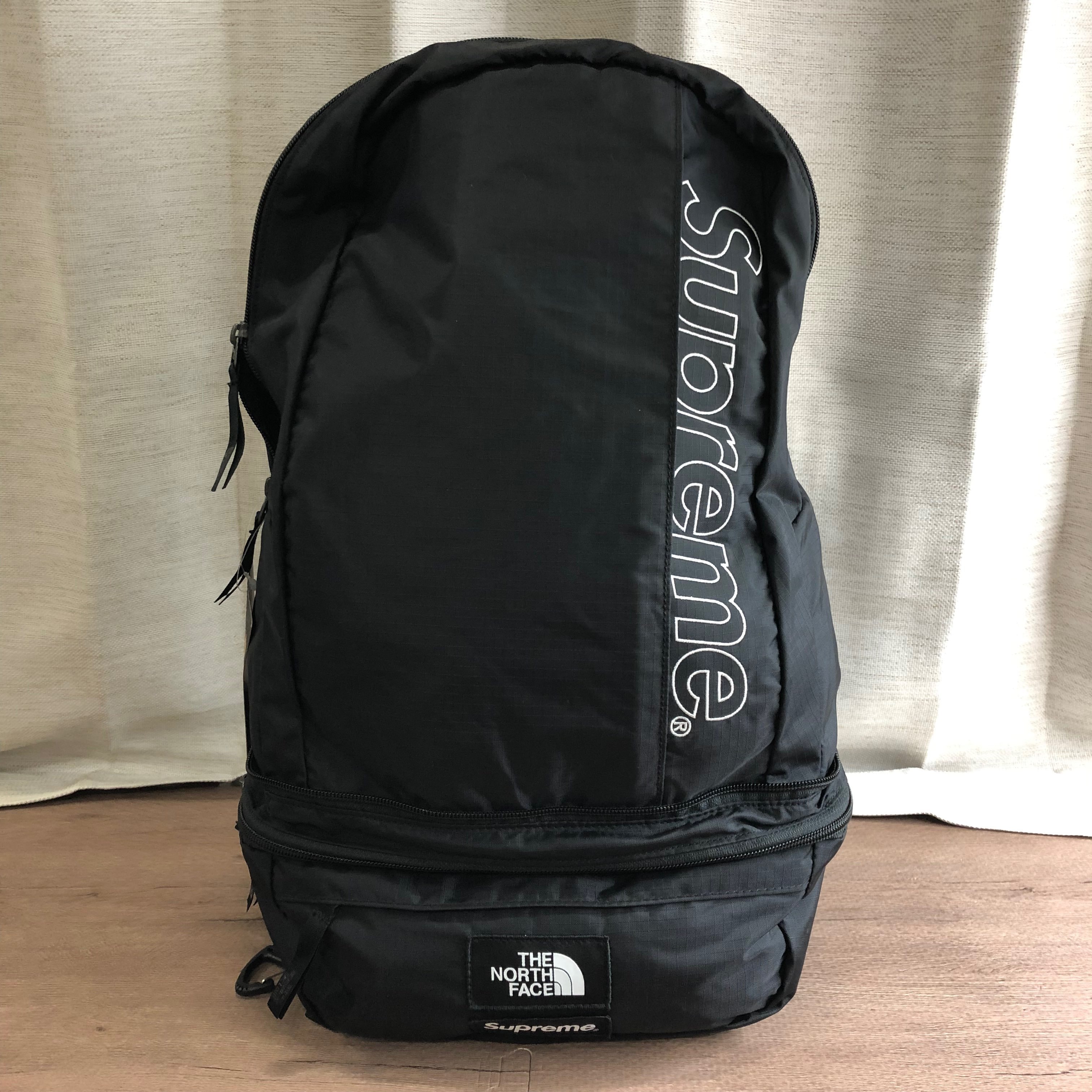 Supreme x The North Face Trekking Convertible Backpack + Waist Bag "Black"