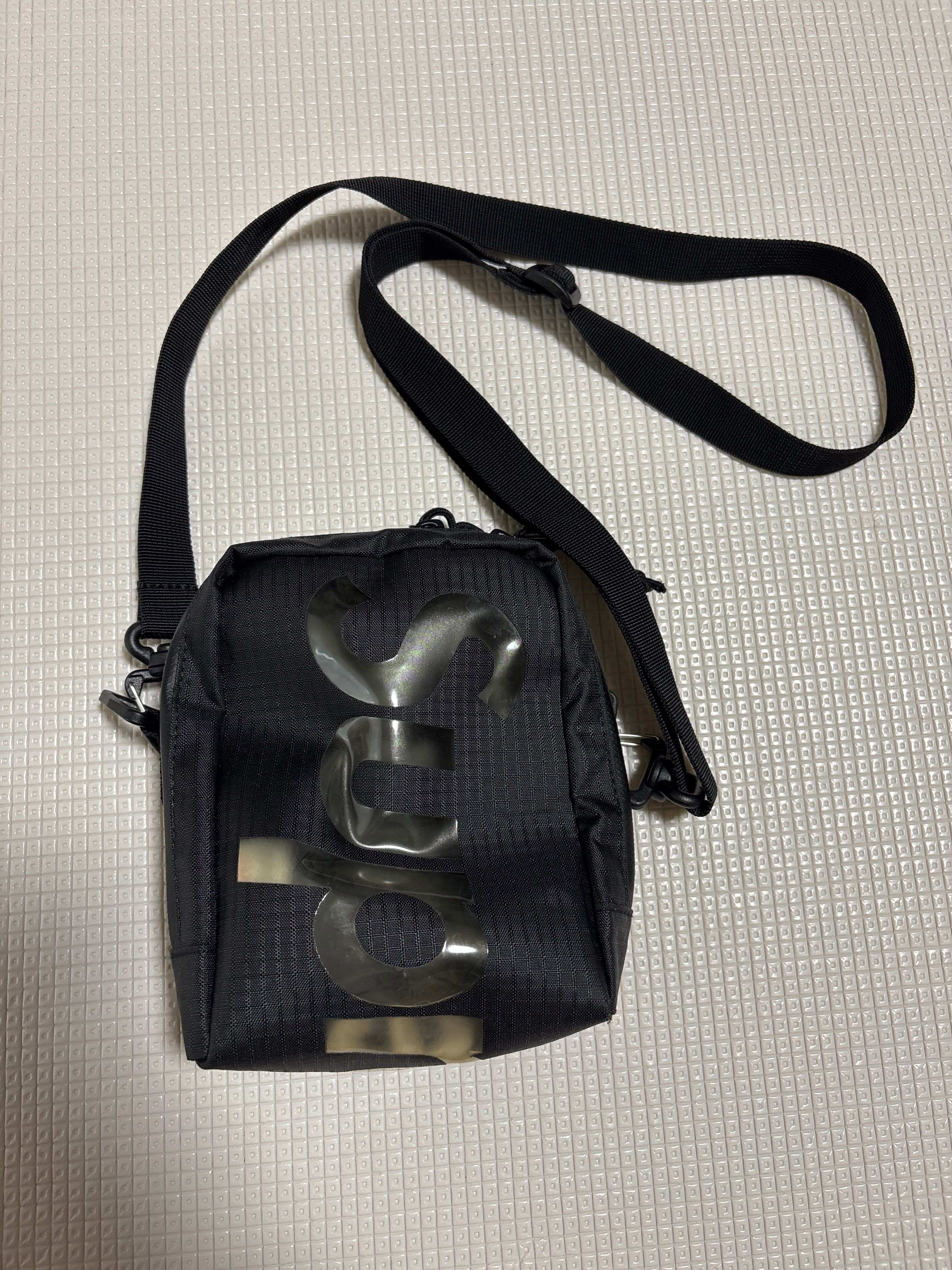 Supreme Neck Pouch 21SS 