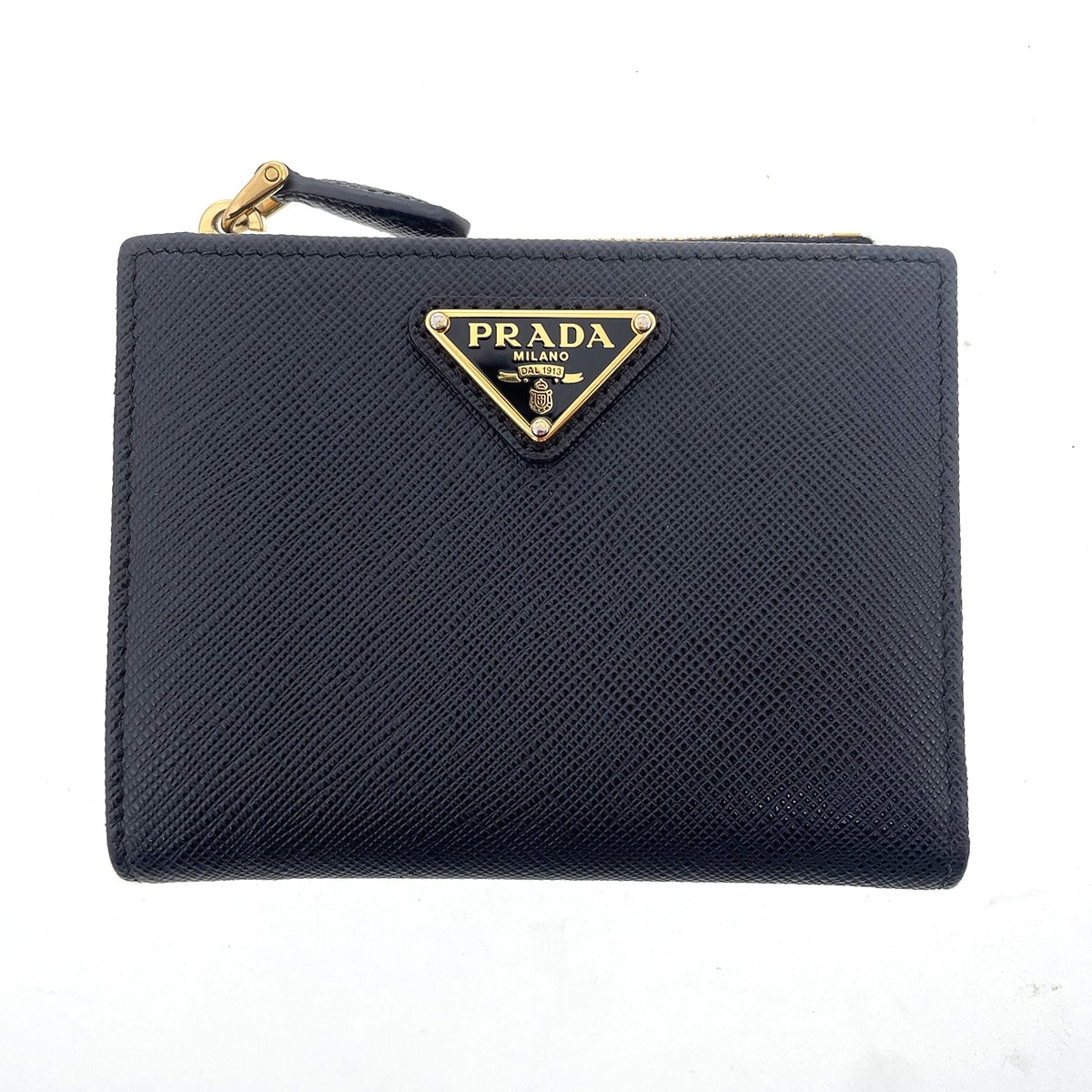 【再値下げ】PRADA プラダ サフィアーノ トライアングル 財布 二つ折り財布 1ML050 レザー ブラック ゴールド金具 レディース【中古】