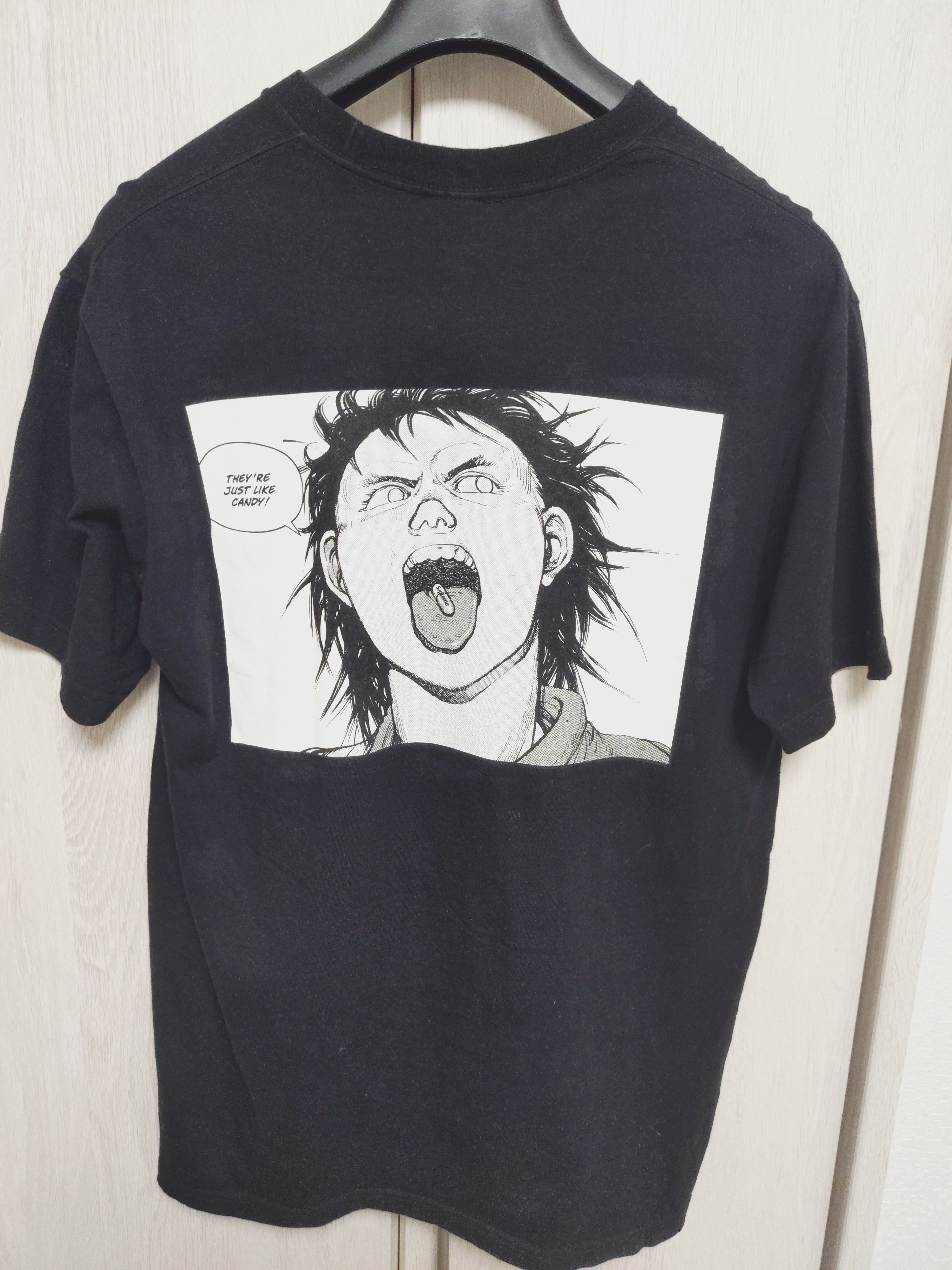 Supreme / AKIRA Pill Tee "Black"