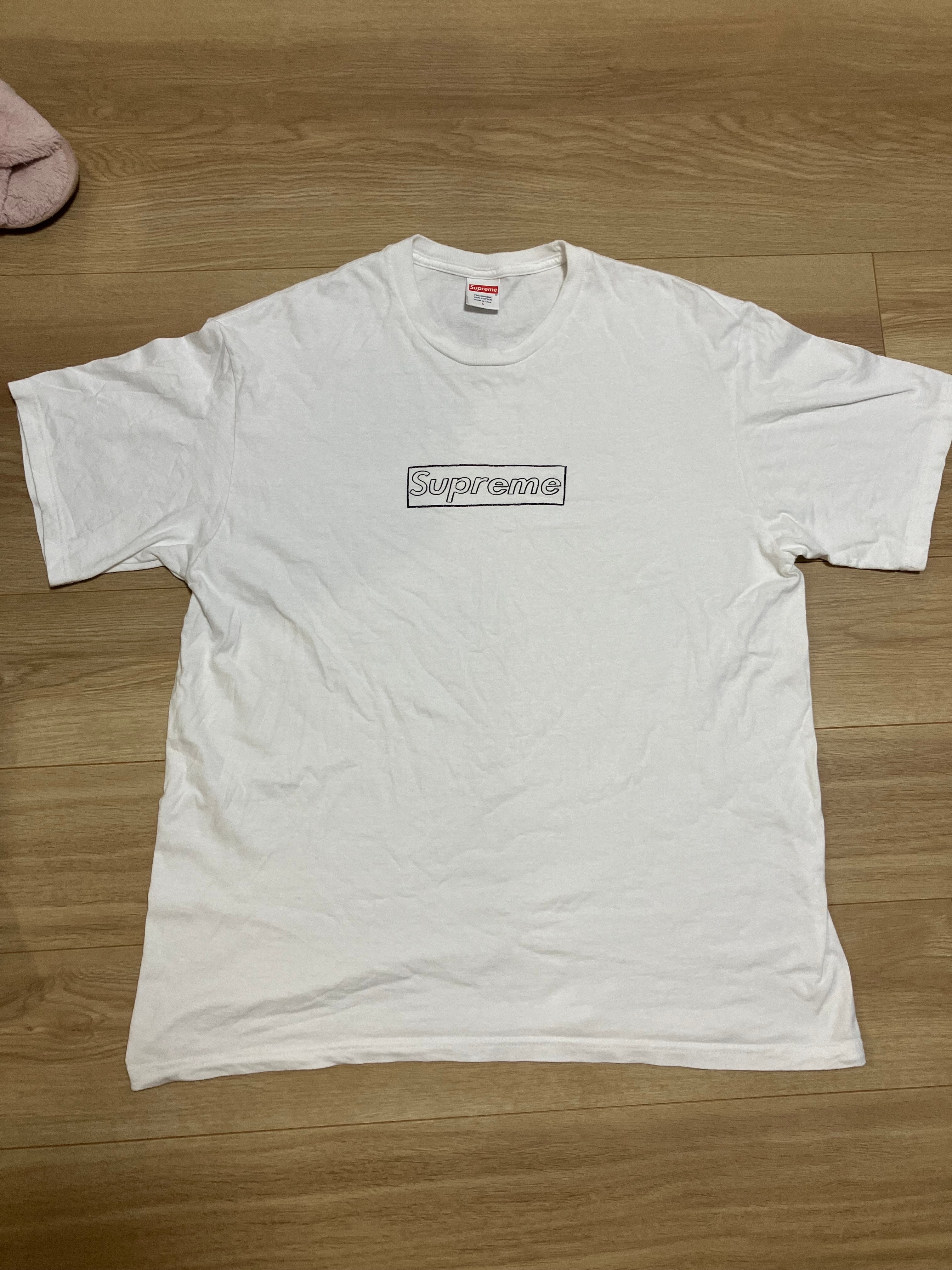 Supreme KAWS Chalk Logo Tee "White"