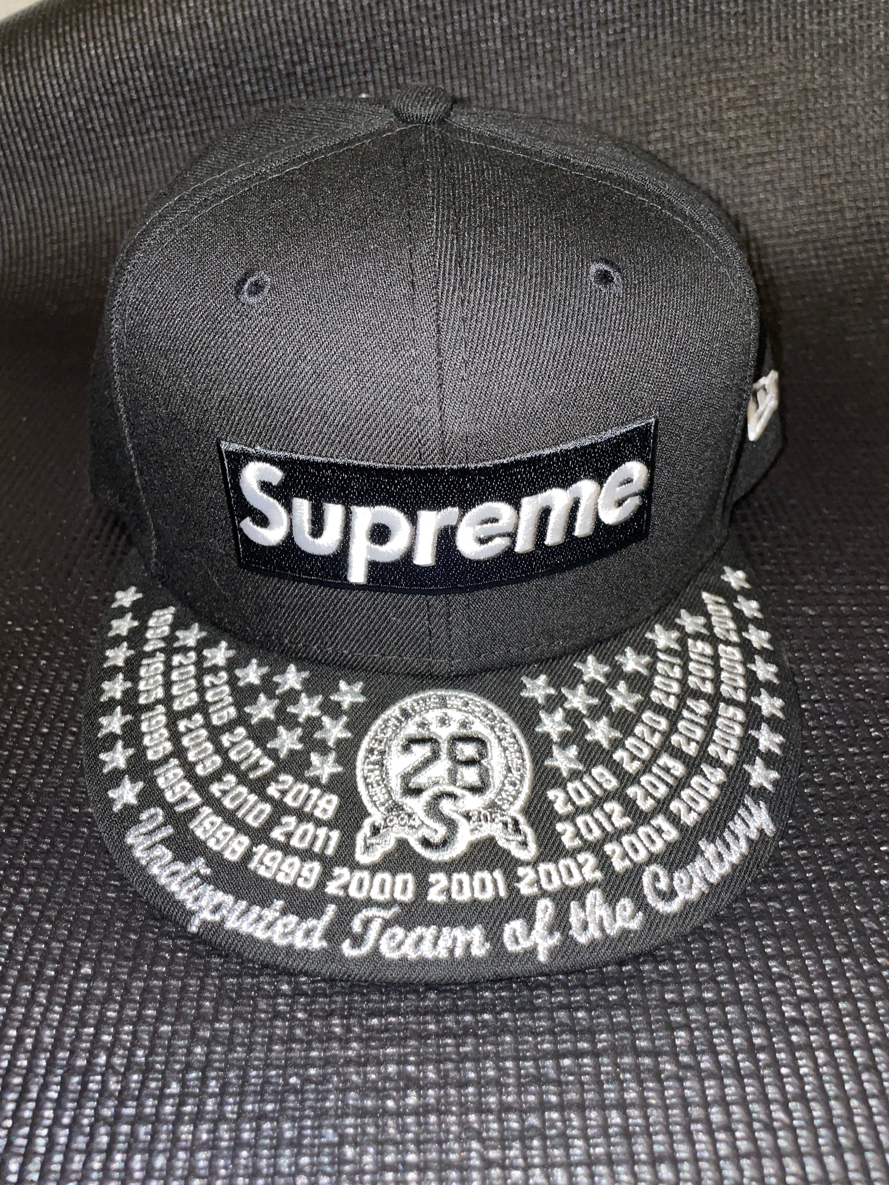 Supreme Undisputed Box Logo New Era "Black"
