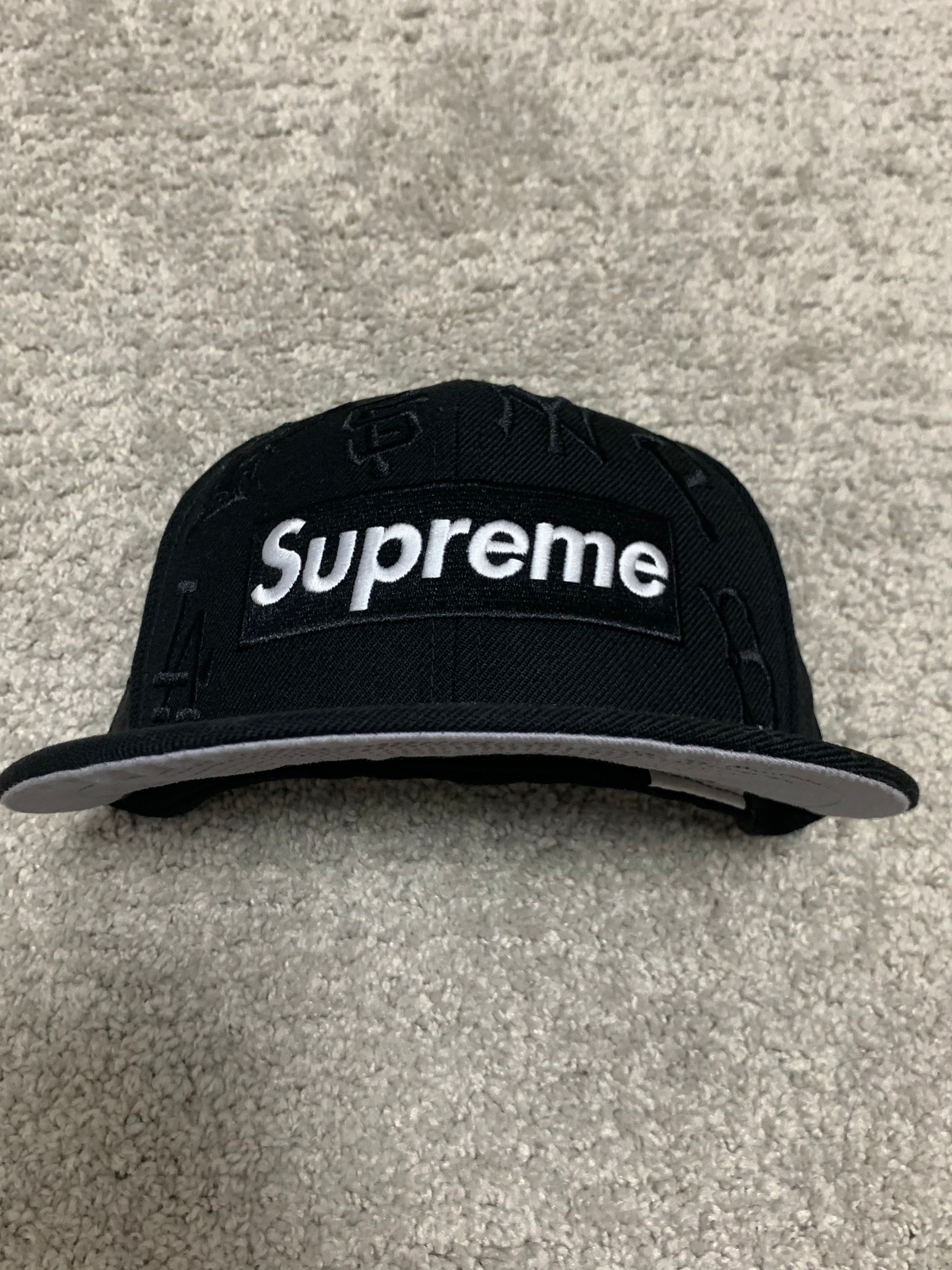 Supreme / MLB New Era® "Black"