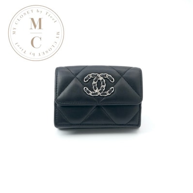 シャネル CHANEL シャネル19 財布 三つ折り財布 ミニ財布 ミニウォレット ブラック シルバー レッド ココマーク スモールウォレット