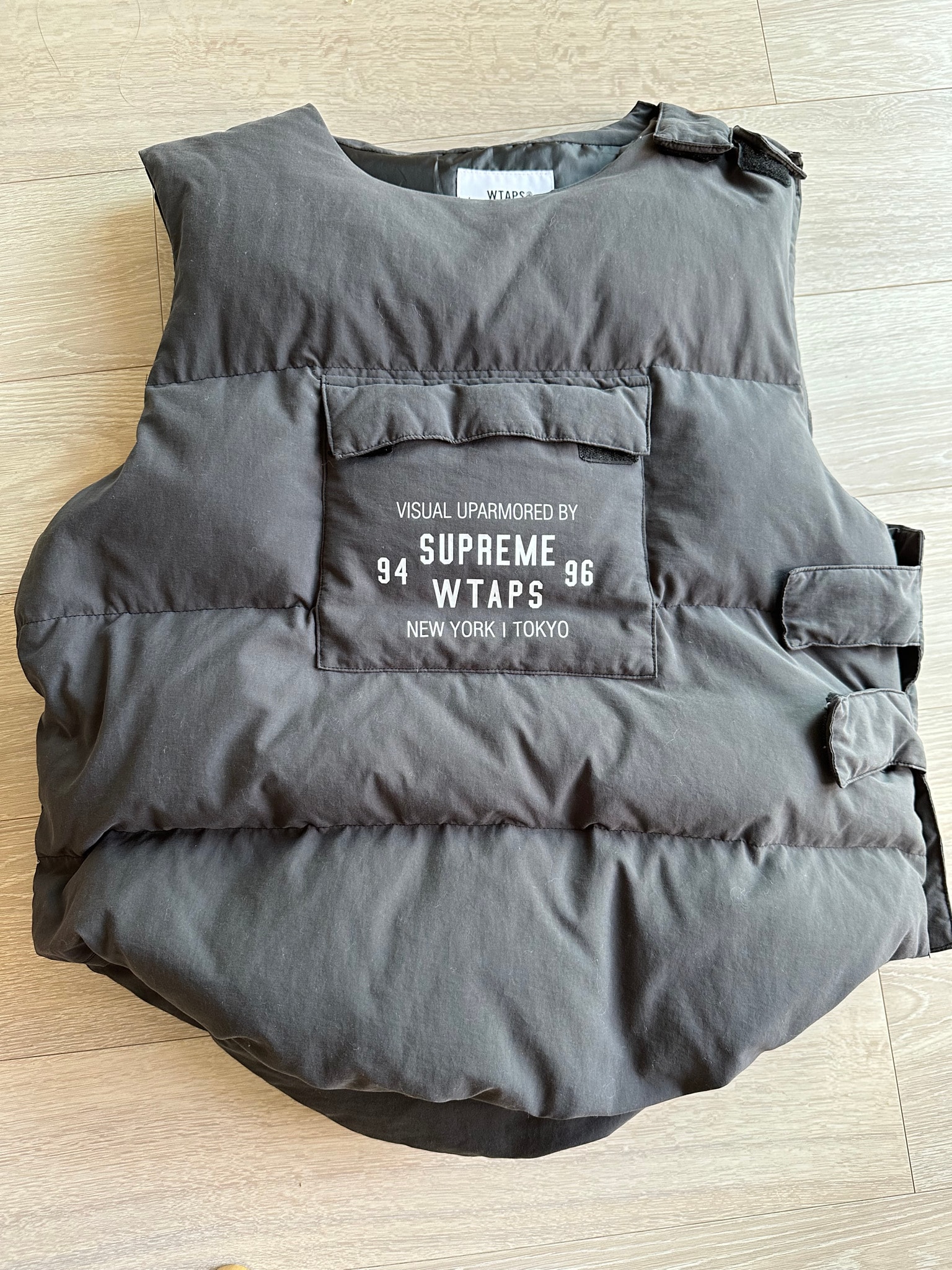 Supreme x WTAPS Tactical Down Vest "Black"