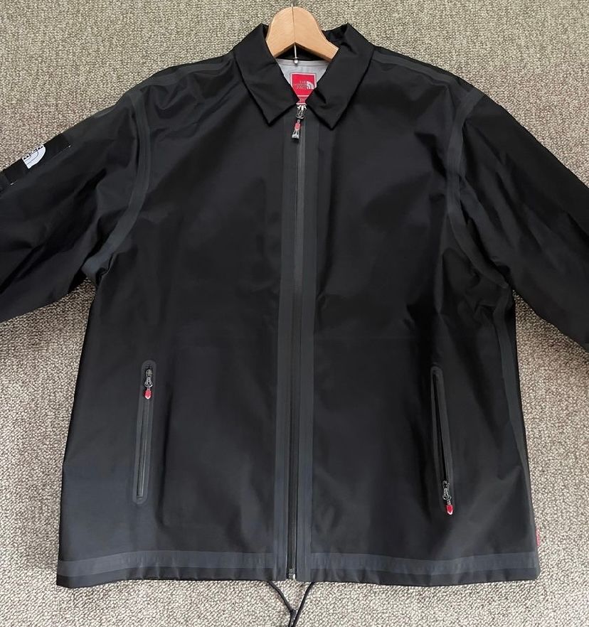 Supreme x The North Face Summit Series Outer Tape Seam Coaches Jacket "Black"