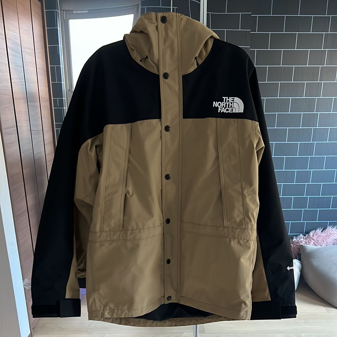 The North Face Mountain Light Jacket "Kelp Tan"