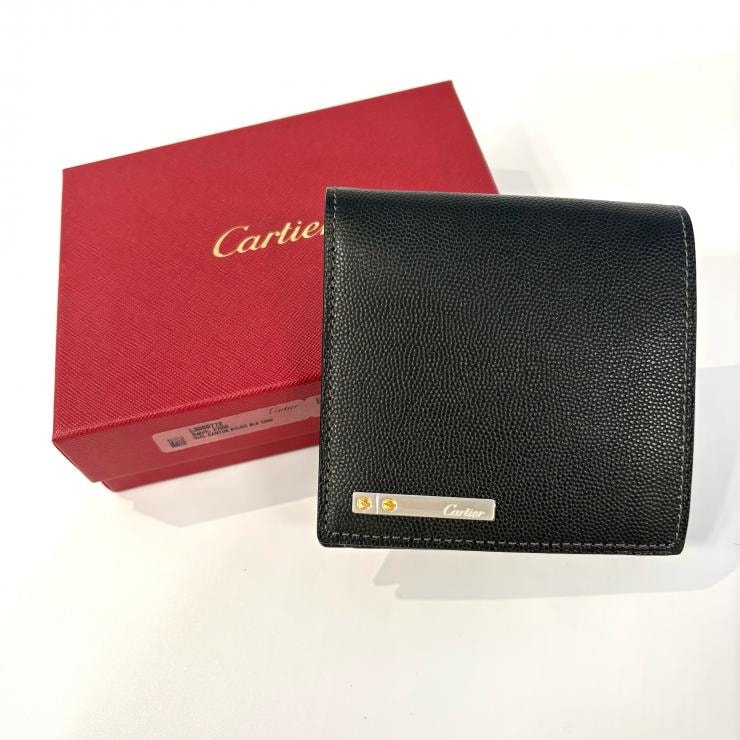 Cartier カルティエ サントス 二つ折り財布 L3000772 レザー ブラック ロゴ プレート【鑑定済み】正規品