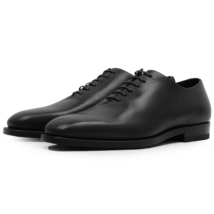 【新品同様】Salvatore Ferragamo サルヴァトーレフェラガモ オックスフォードシューズ サイズ 6EE メンズ ホールカット 内羽式 ドレスシューズ 革靴 箱/袋付属 ブラック 黒 イタリア製