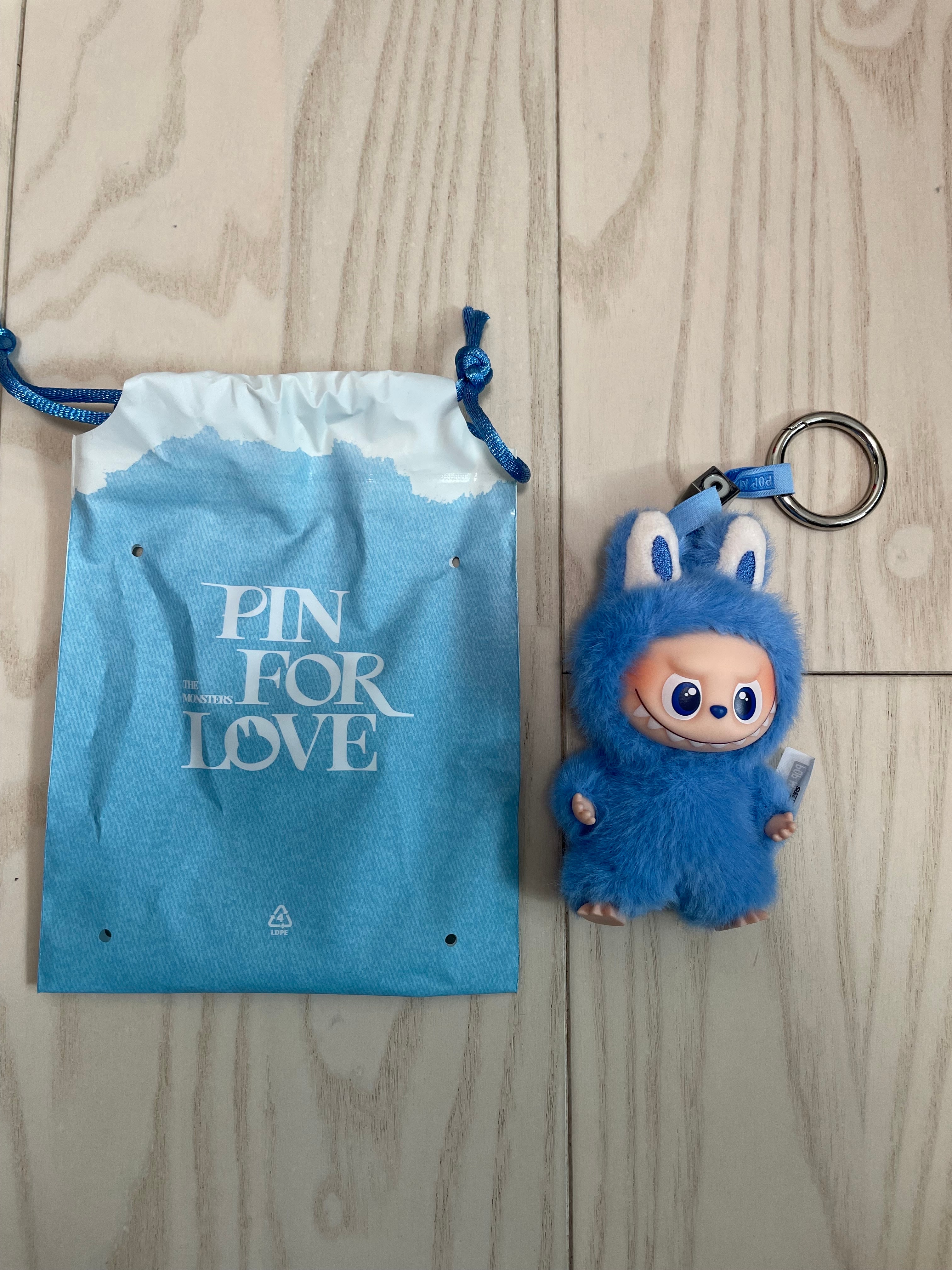 POP MART THE MONSTERS (LABUBU) Pin for Love Series-Vinyl Plush Pendant (N-Z) O