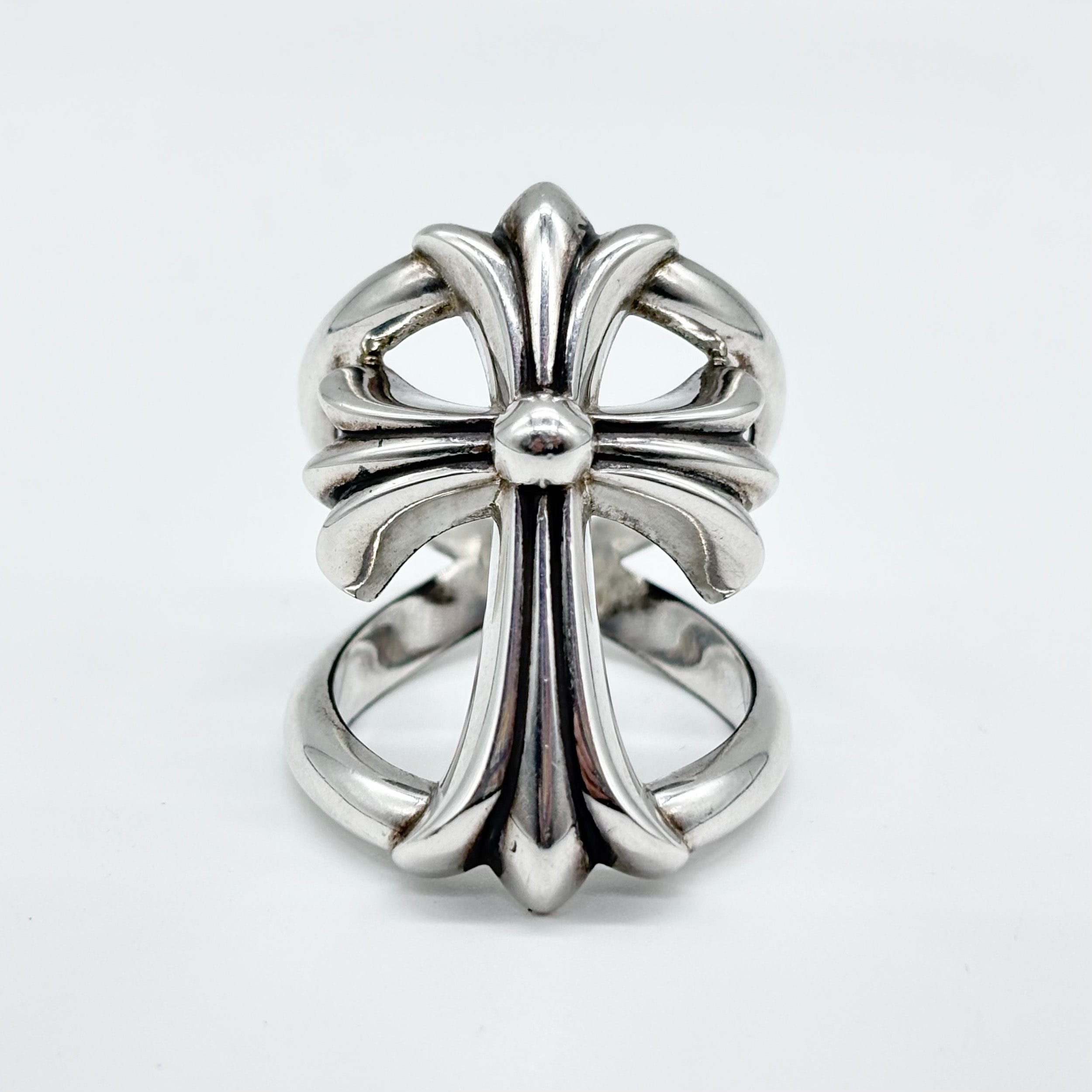 Chrome Hearts Infinity CH Cross Ring "Silver"