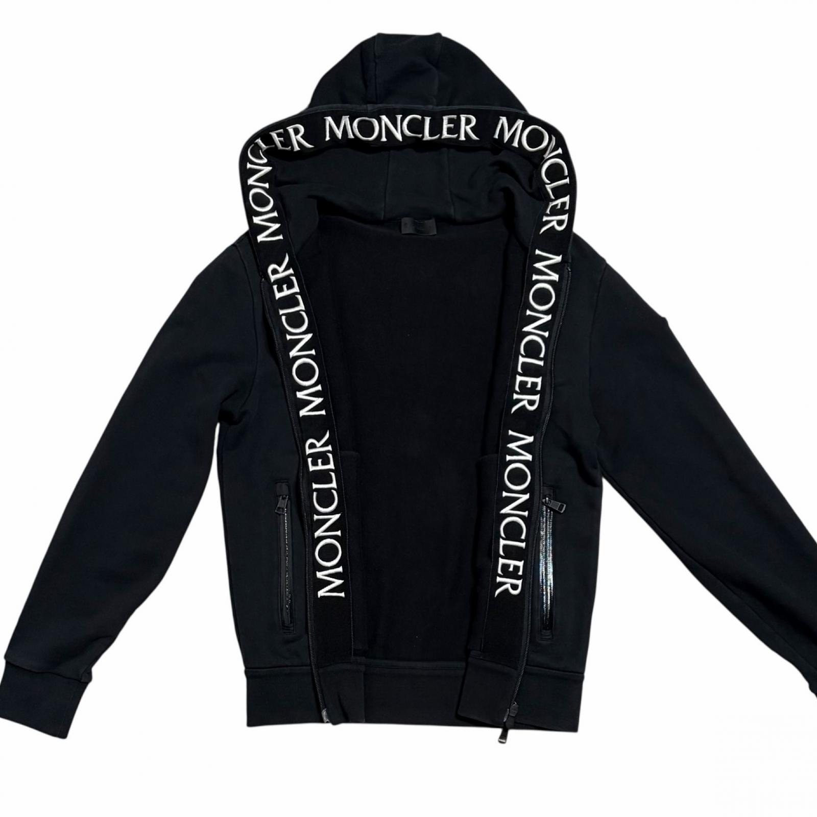 D (傷や汚れあり)】MONCLER モンクレール パーカー H20918G00039