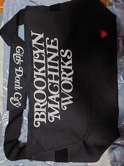 HUMAN MADE x BMW x GDC MESSENGER BAG "Black"