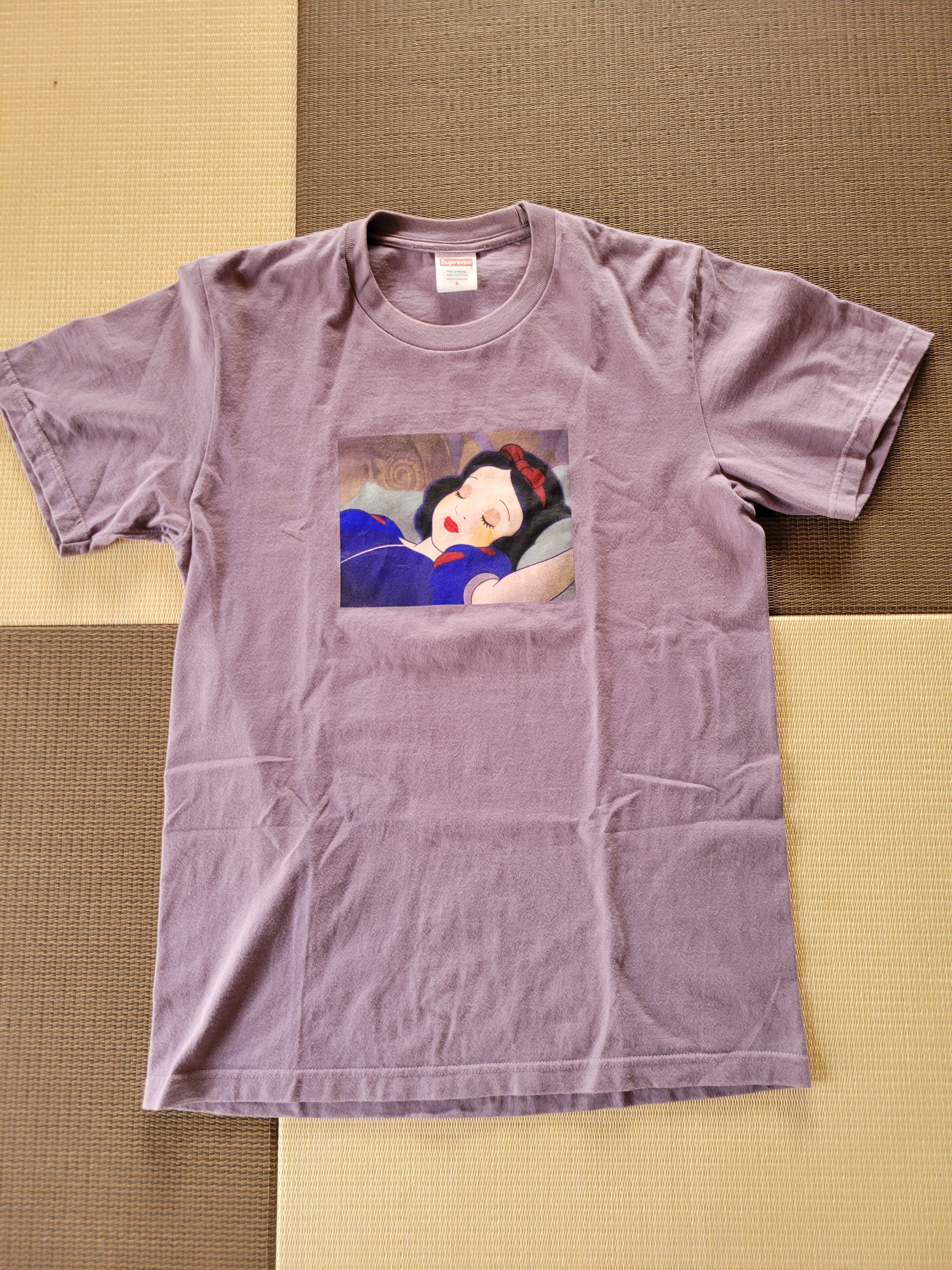 Supreme Snow White Tee 