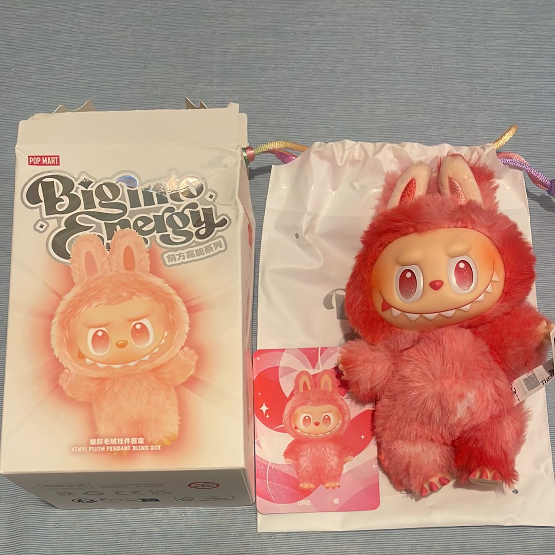 POP MART THE MONSTERS (LABUBU) Big into Energy Series Plush Pendant LOVE