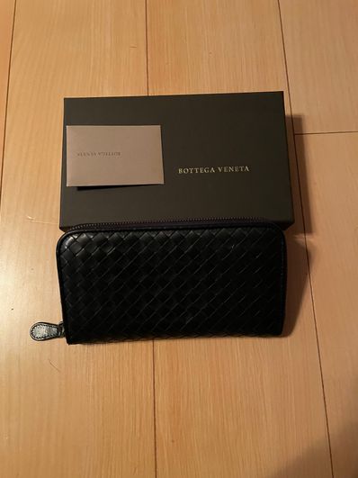 ボッテガ・ヴェネタ ラウンドジップ ウォレット