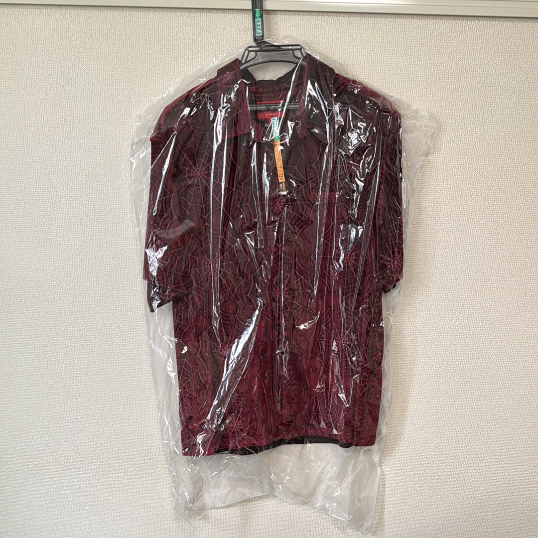 Supreme Spider Web Velvet S/S Shirt "Burgundy"