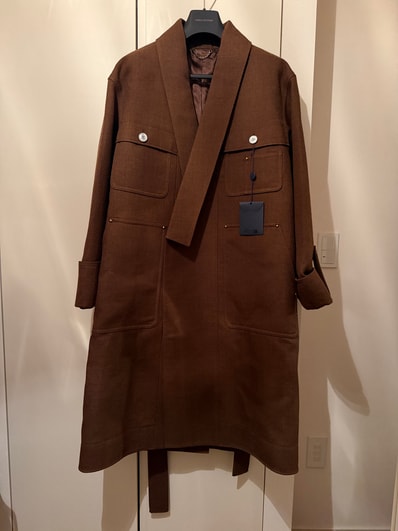 【44】ルイヴィトンLOUIS VUITTON2025AWシングルブレストコート