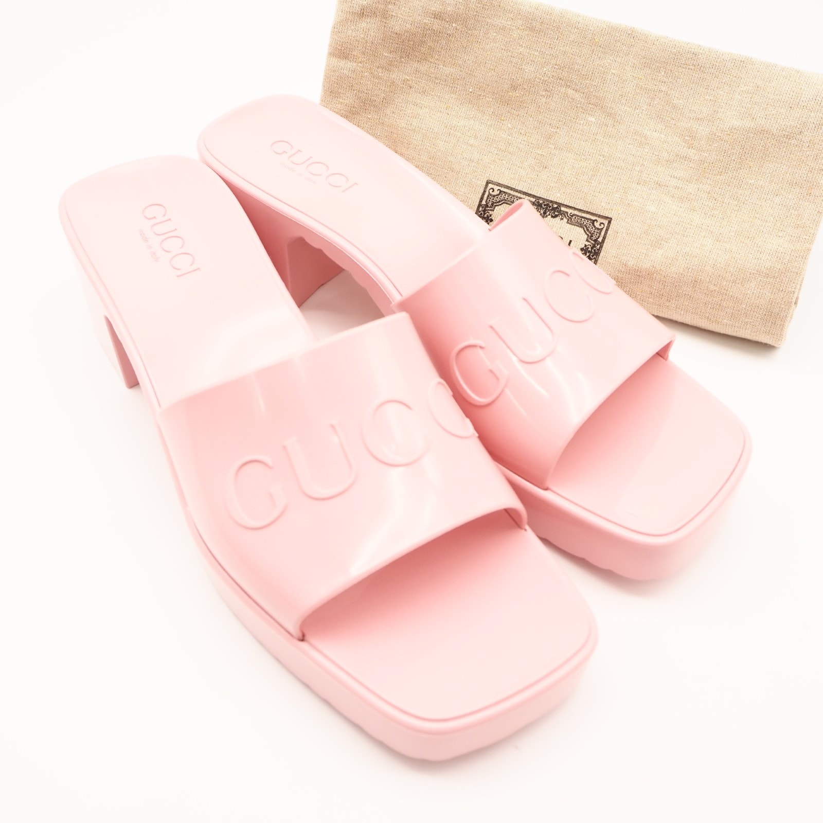 極美品 GUCCI グッチ ラバー ロゴ スライドサンダル 7.5 24.5 624730 サンダル ピンク ラバー レディース