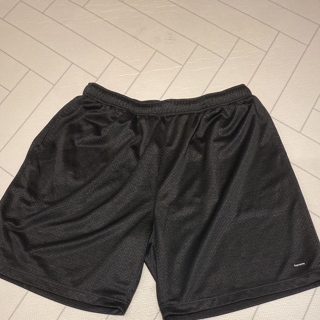 Supreme Small Box Baggy Mesh Short "Black"