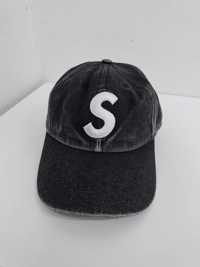 Supreme Pigment Canvas S Logo 6-Panel "Black"