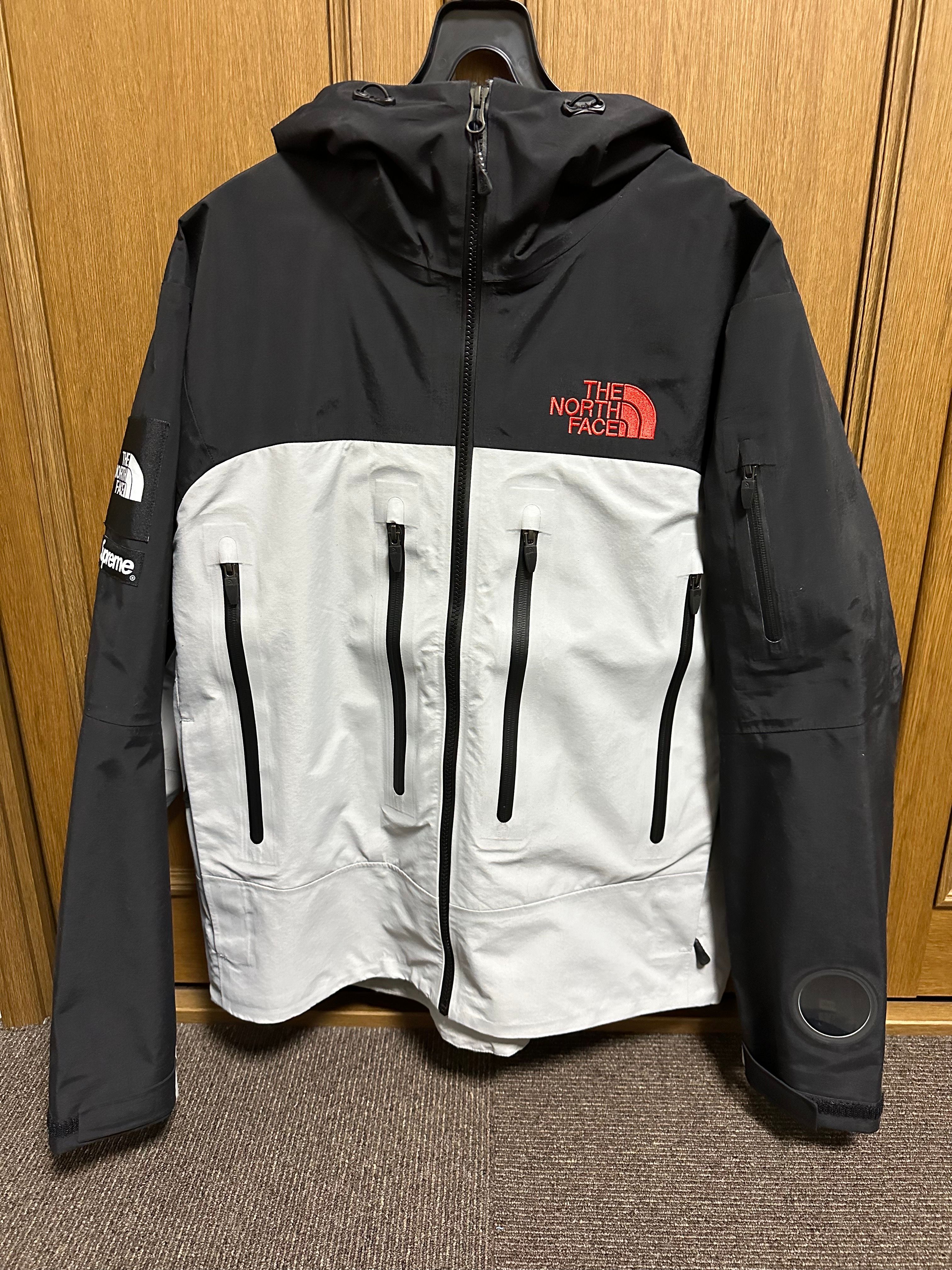Supreme x The North Face Taped Seam Shell Jacket "Grey"