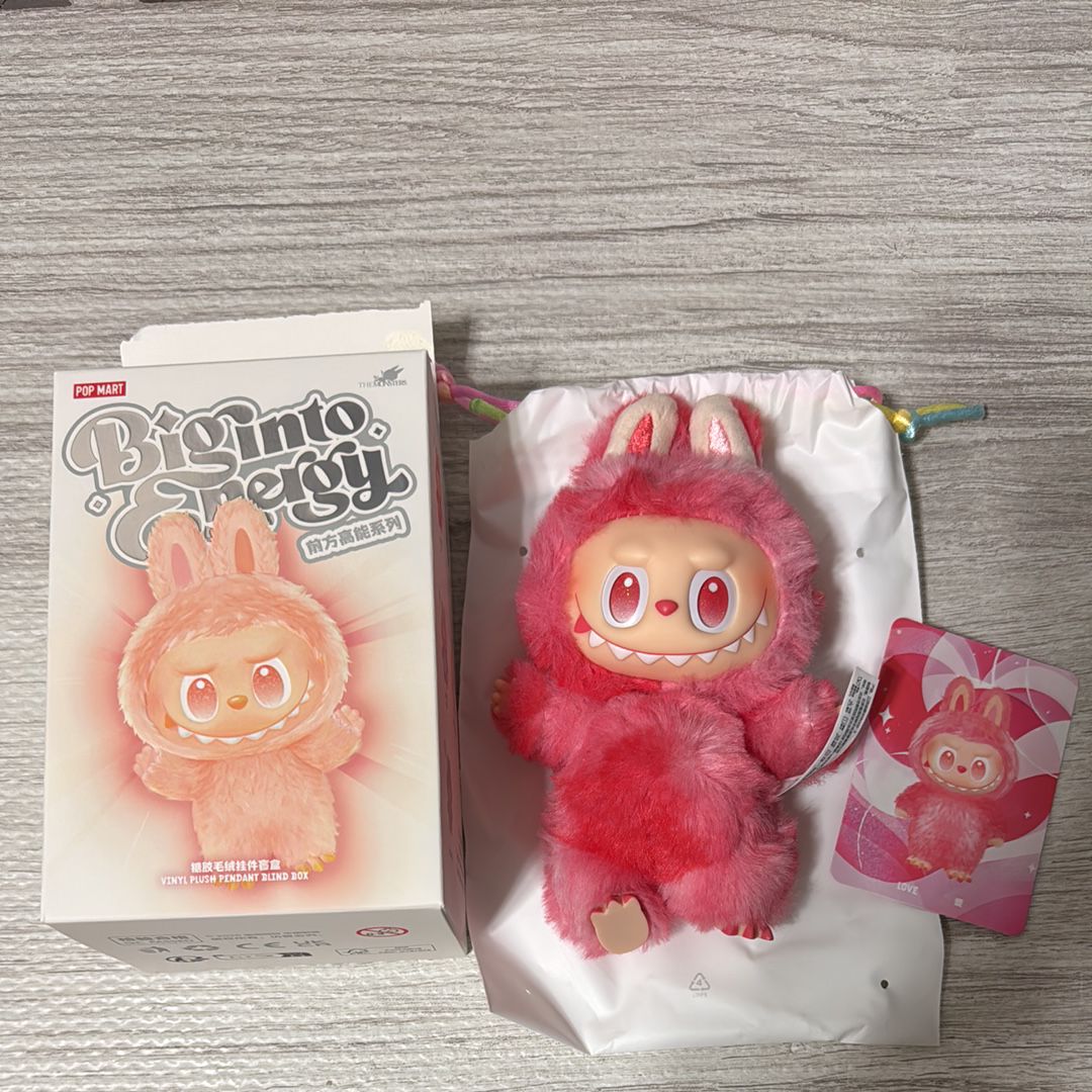 POP MART THE MONSTERS (LABUBU) Big into Energy Series Plush Pendant LOVE