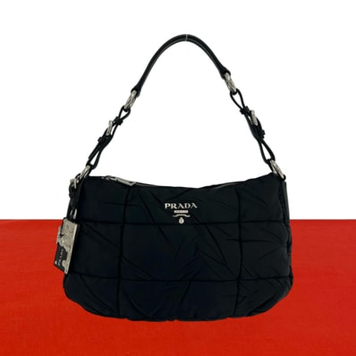 PRADA プラダ ロゴ 金具 ナイロン レザー ショルダーバッグ ブラック
960-6