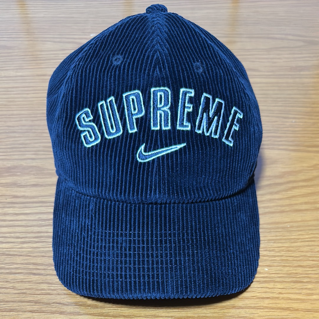 Supreme / Nike Arc Corduroy 6-Panel 