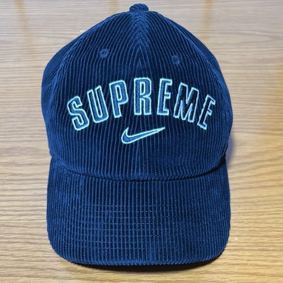 Supreme / Nike Arc Corduroy 6-Panel "Black"