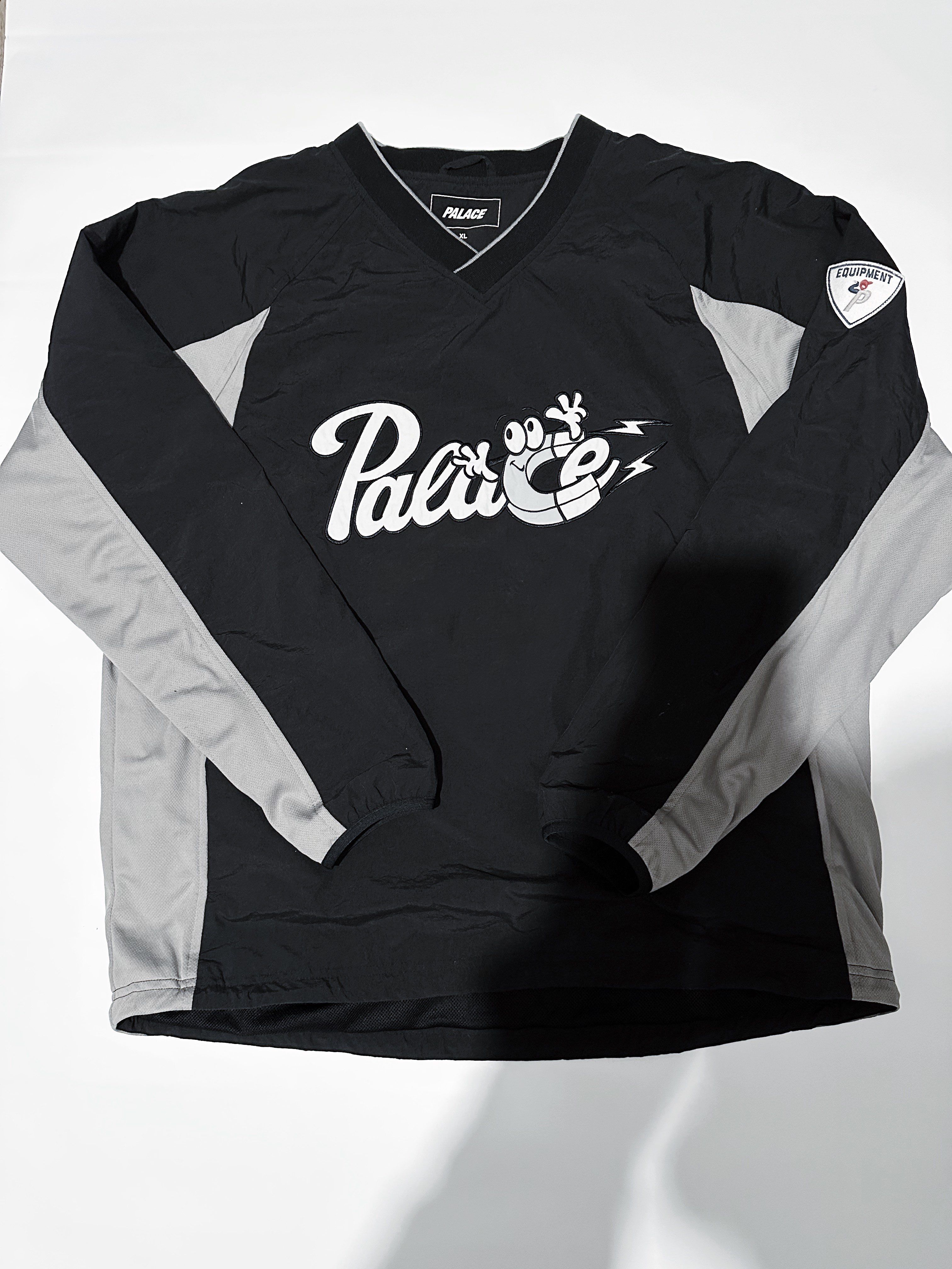 PALACE SHELL PULLOVER JACKET "Black"