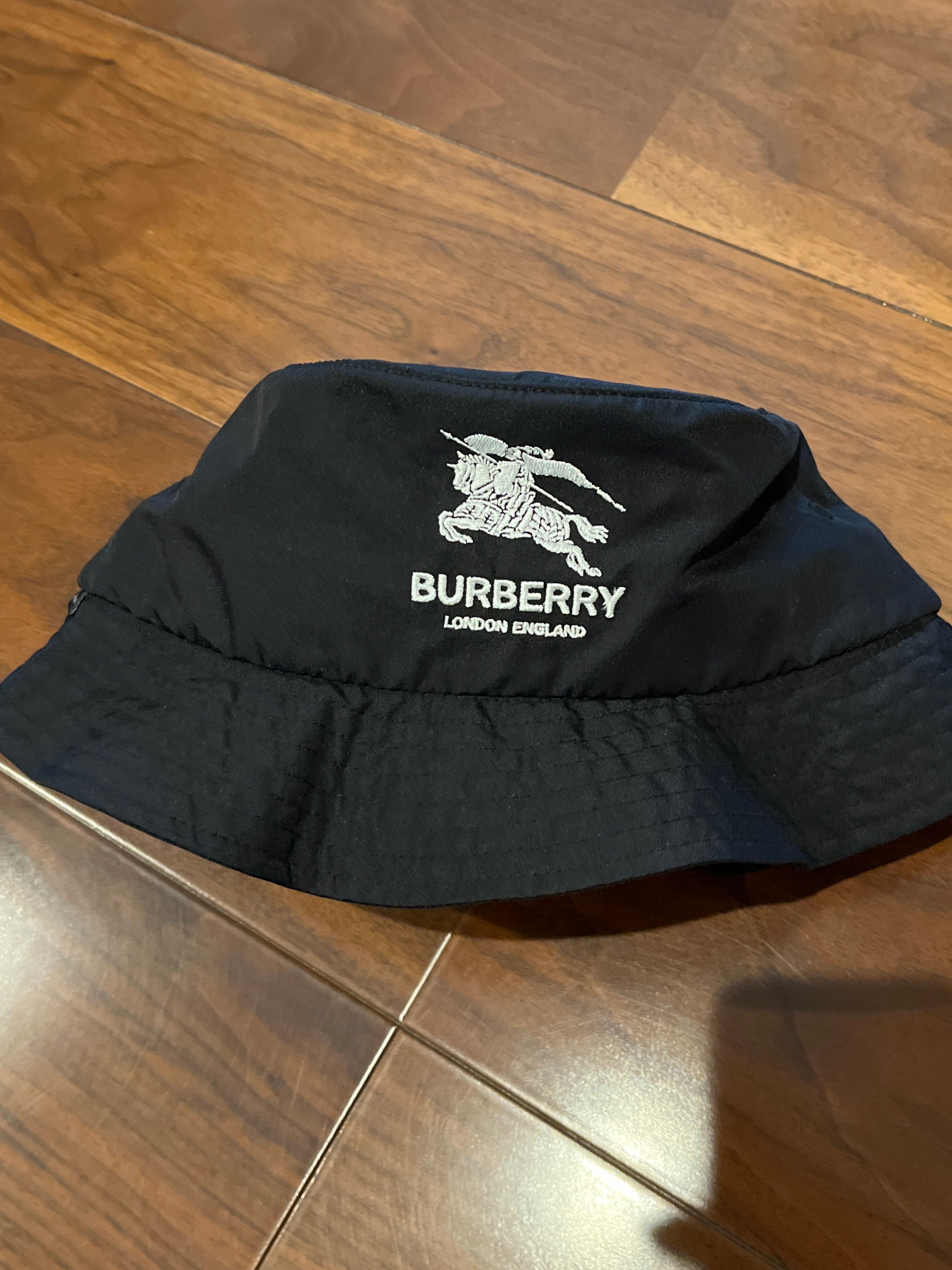 Supreme / Burberry Crusher "Black"